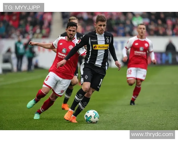 美因茨与门兴精彩对决视频直播全程回顾与分析