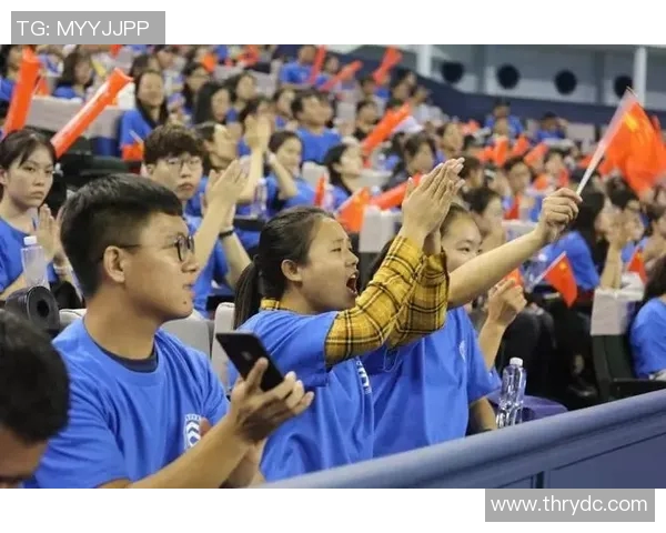 竞技赛场上的争锋对决与团队协作:如何在激烈竞争中赢得胜利与荣耀